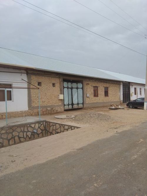 4-xonali uy, 760 m²