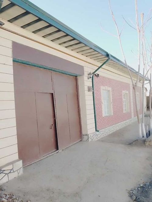 6-room house, 400 m²