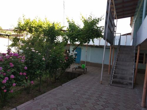 6-room house, 600 m²