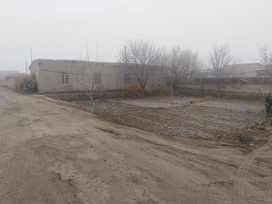 4-room house part, 13000 m², Ромитан, for sale