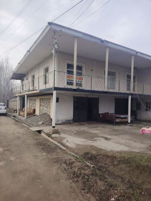 3-xonali uy qismi, 12 m²