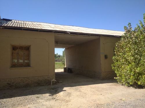 5-room dacha, 1800 m²