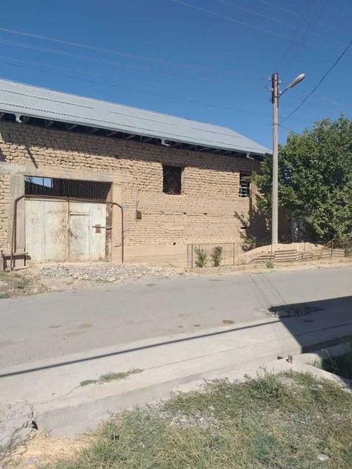 9-xonali uy, 250 m²