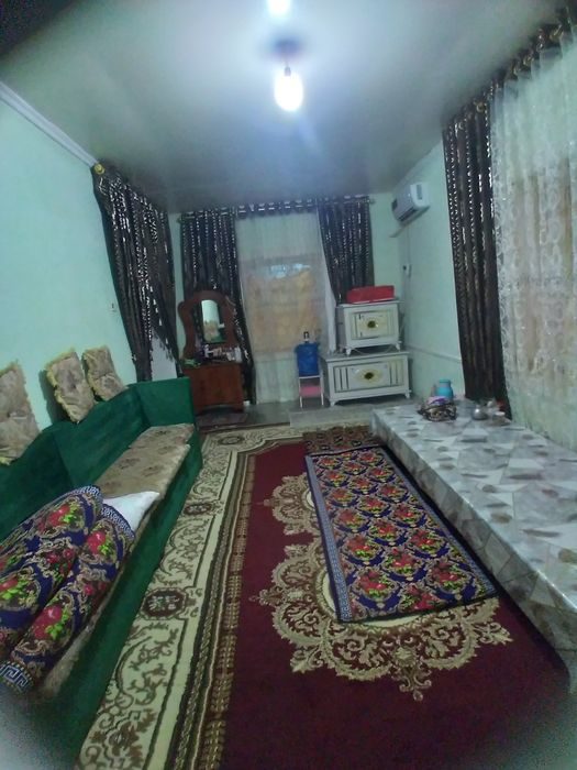3-комнатная дача, 7 м², Бешрабат, на продажу