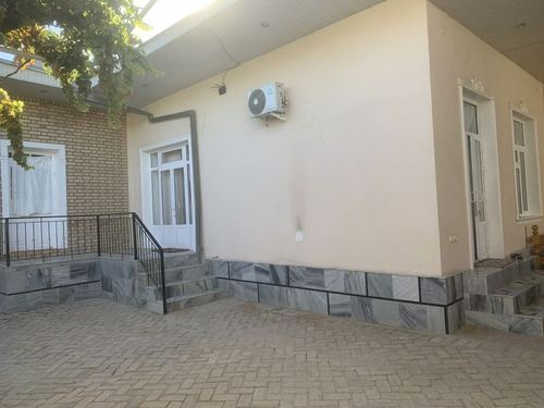 7-xonali uy, 1234567 m²