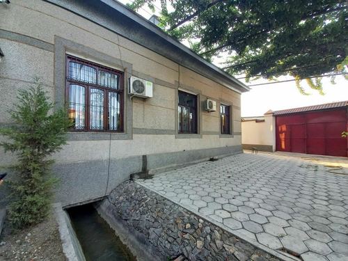 6-комнатный дом, 500 м²