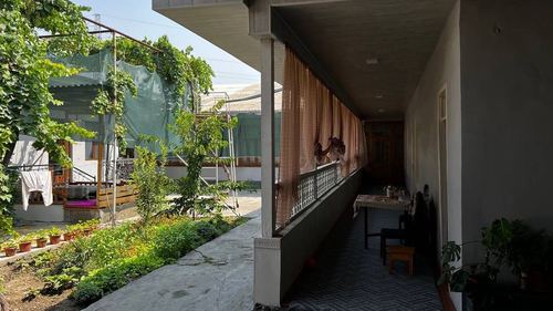 8-комнатный дом, 900 м²