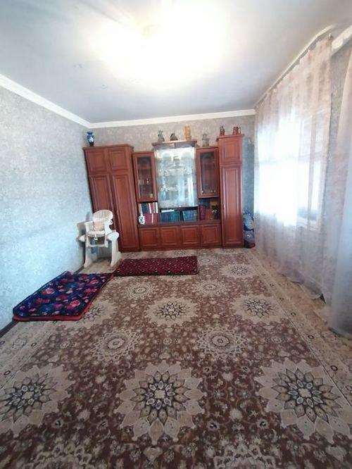 5-xonali kvartira, 160 m²