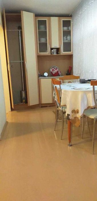 3-xonali kvartira, 64 m²