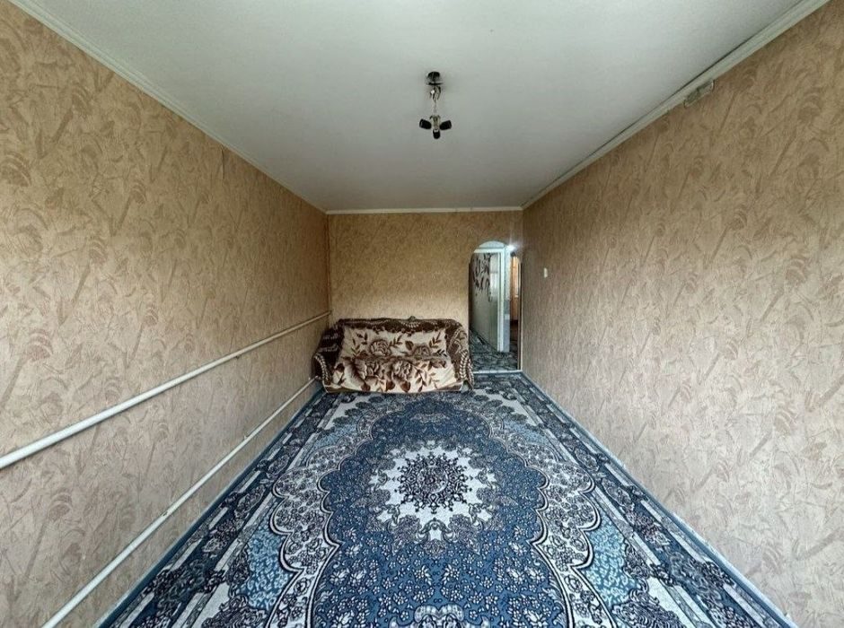 3-комнатная квартира, 56 м², Фергана, в аренду