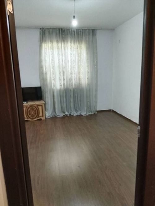 3-xonali kvartira, 6 m²