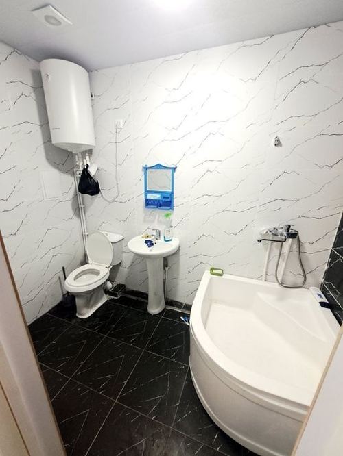 3-xonali kvartira, 78 m²