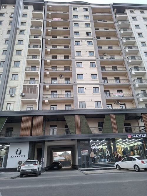 3-xonali kvartira, 94 m²