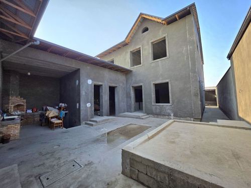 10-xonali uy, 400 m²