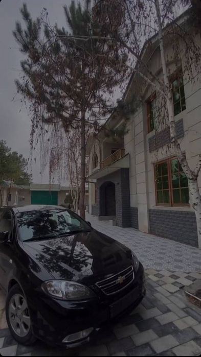 15-комнатный дом, 2000 м²