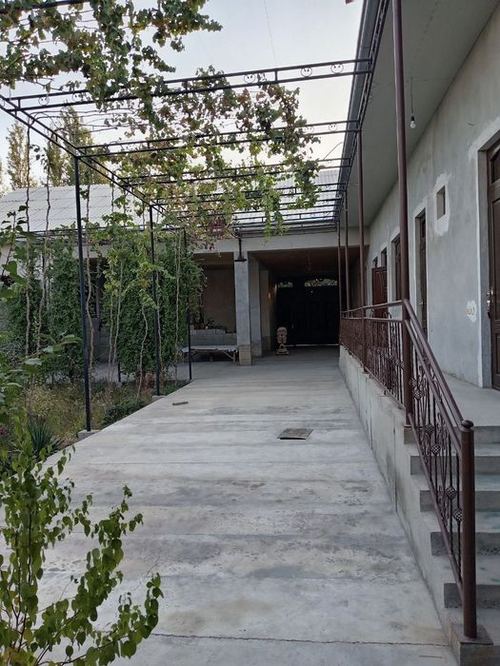 6-комнатный дом, 600 м²