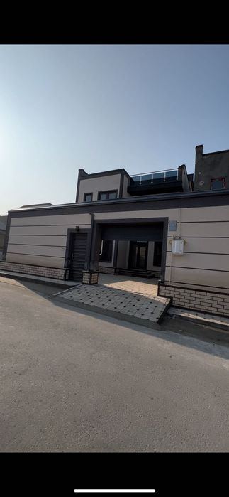 6-xonali kottej, 645 m²