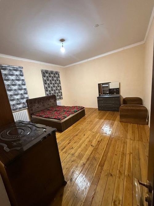 3-xonali kottej, 600 m²