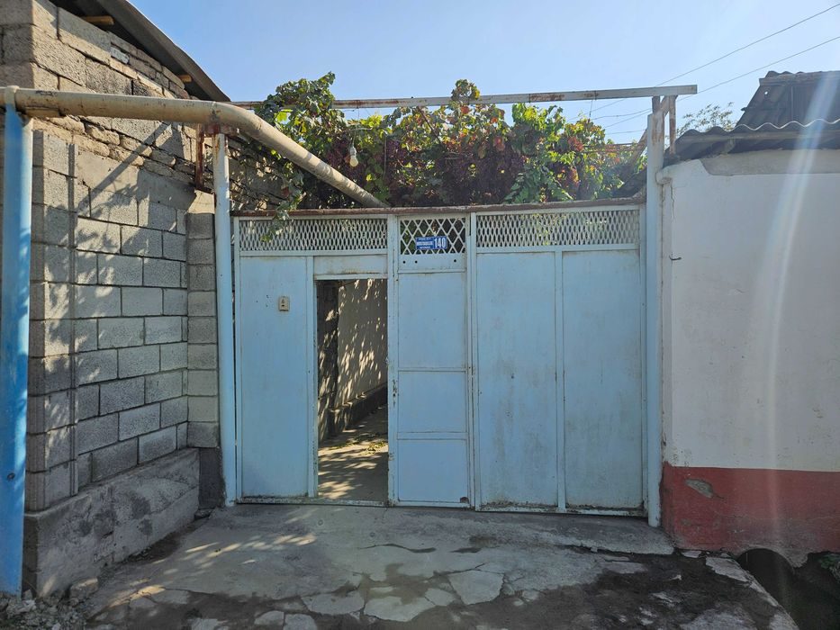 8-xonali uy, 180 m², Farg‘ona, sotuvga