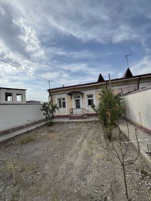 3-xonali kottej, 300 m²