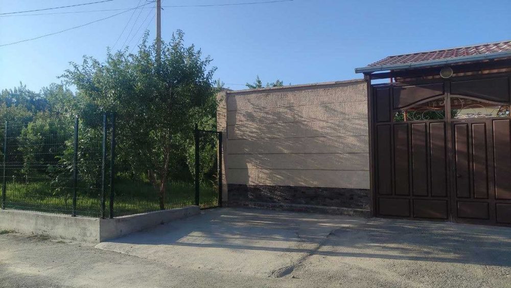 5-xonali uy, 10000 m², Farg‘ona, sotuvga