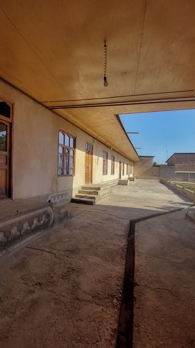 7-xonali kvartira, 900 m², Namangan, ijaraga