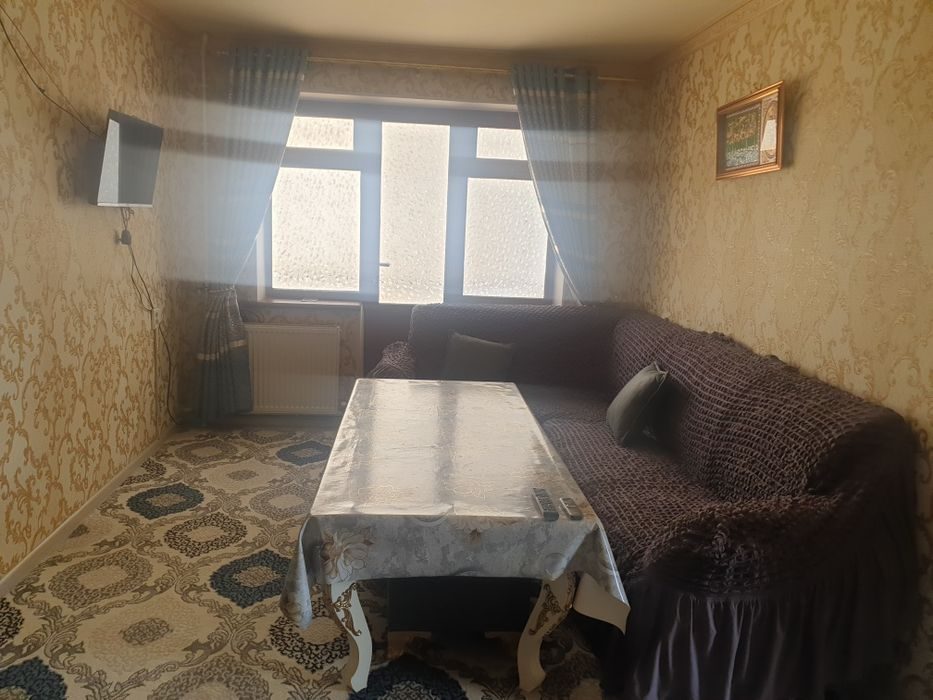 2-xonali kvartira, 70 m², Namangan, ijaraga