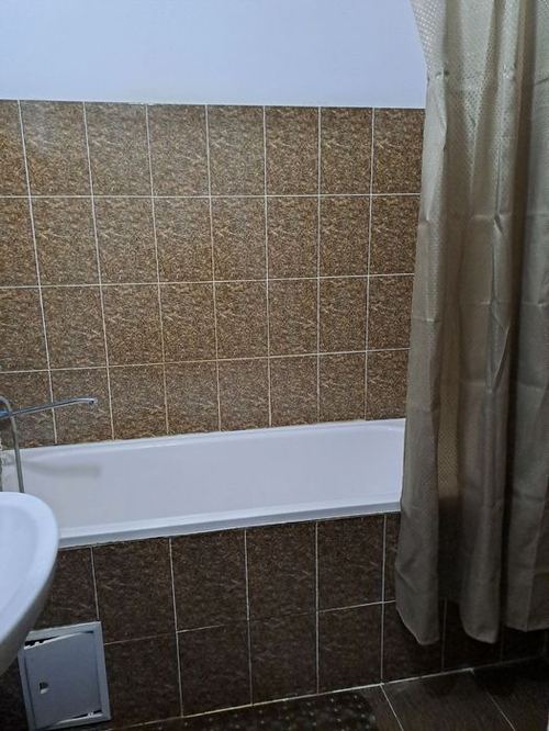 2-xonali kvartira, 75 m²