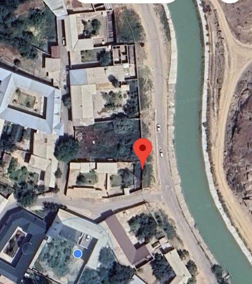 1-xonali uy qismi, 390 m²