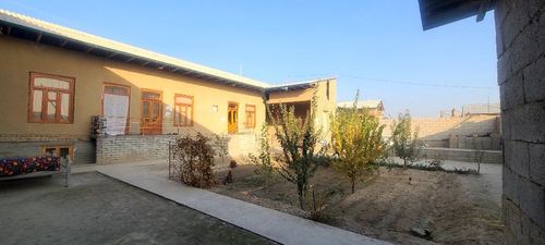 3-xonali uy, 4 m²