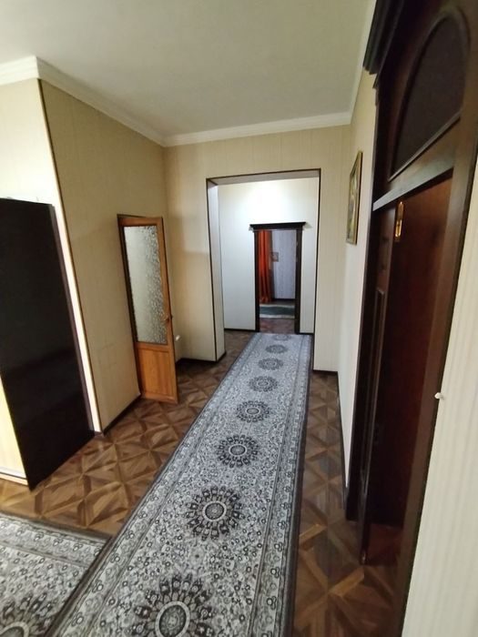 4-xonali uy, 600 m², Янги Маргилан, sotuvga