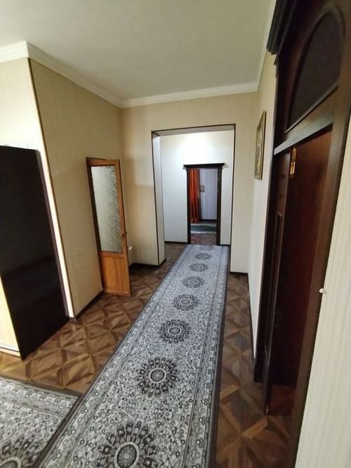 4-xonali kottej, 600 m²