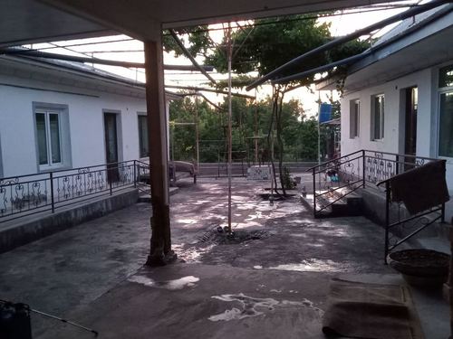 6-xonali uy, 800 m²