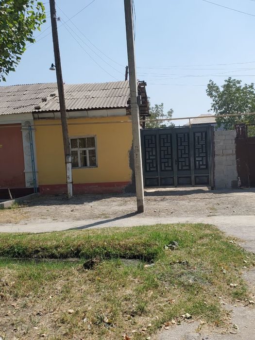 2-xonali uy, 6 m², Янги Маргилан, sotuvga