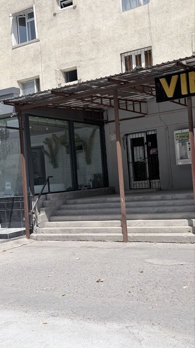 Ахунбабаевский массив за каналда докон ижарага берилади.
