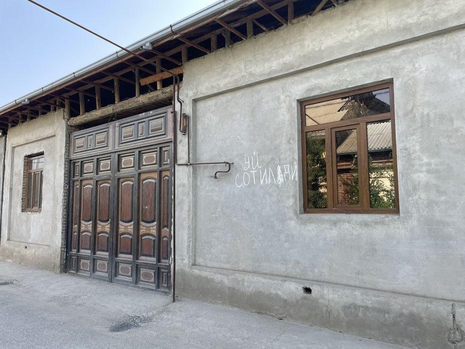 6-xonali uy, 200 m², Учкурган, sotuvga