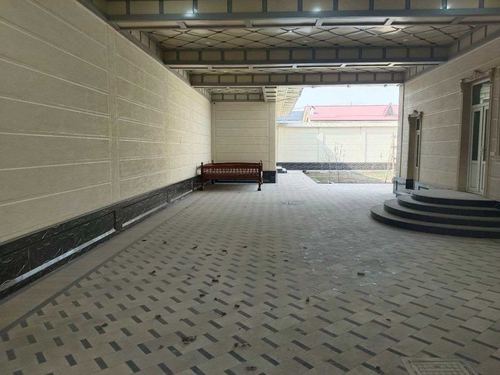 5-xonali kottej, 600 m²