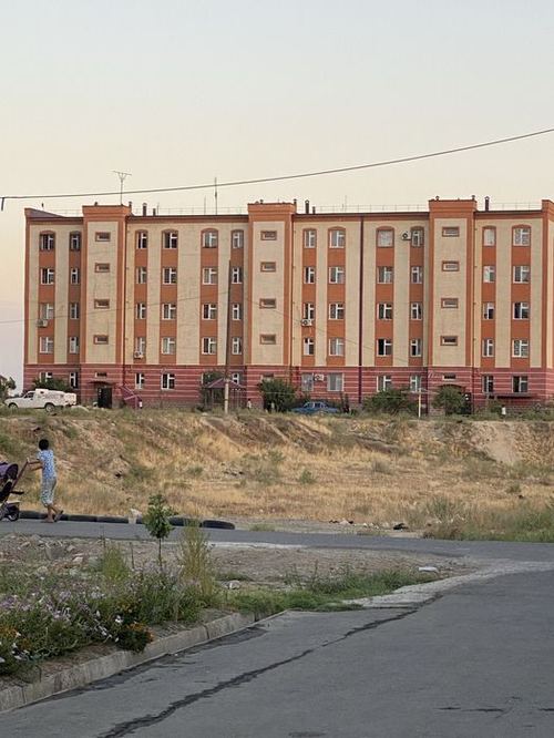 2-xonali kvartira, 42 m²