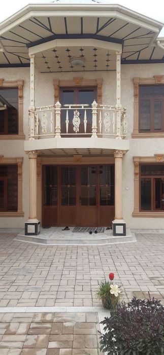 Uy joy 8 sotik 16 ta honalar hamma sharoitlari bor