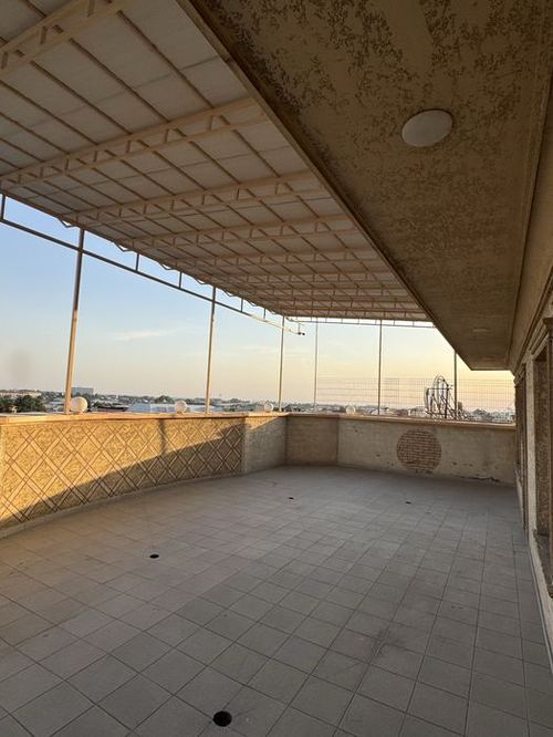 3-xonali kvartira, 180 m²