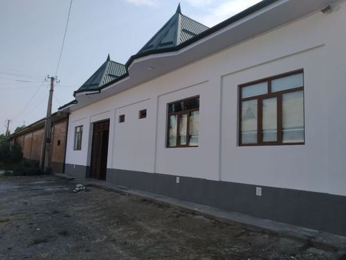 7-xonali kottej, 600 m²