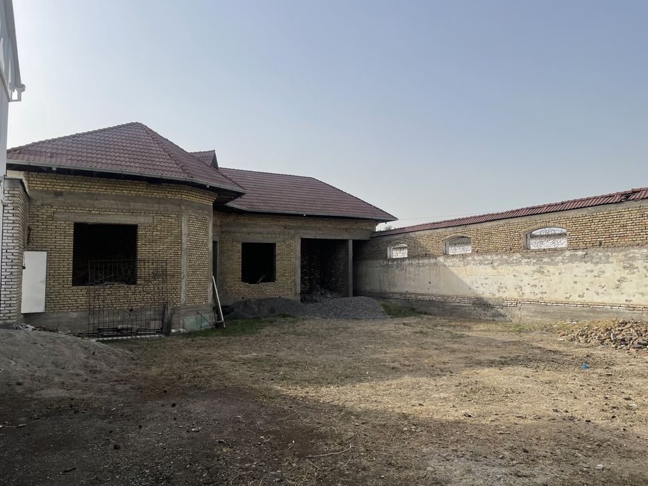 4-xonali uy, 700 m², Andijon, sotuvga