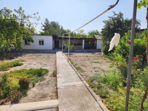 1-xonali uy qismi, 440 m²