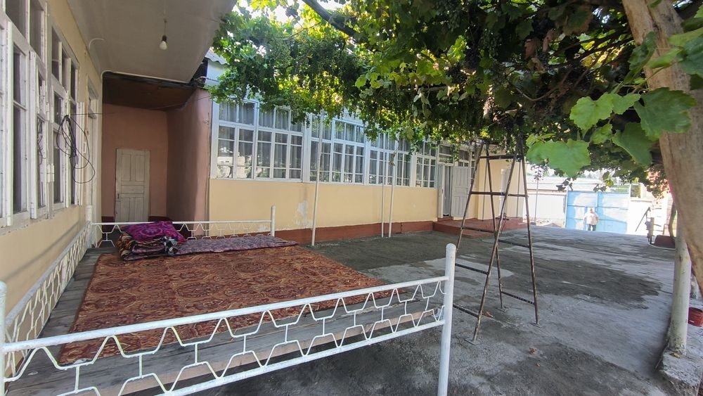 5-xonali dacha, 8 m², Янги Маргилан, sotuvga