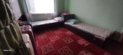 3-xonali kvartira, 70 m²