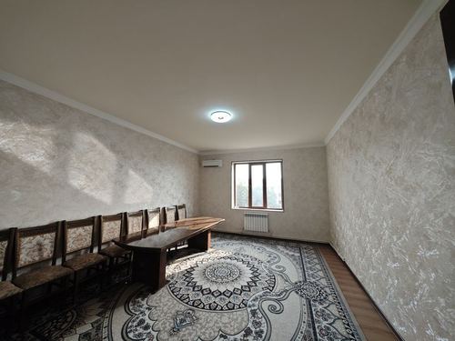 2-xonali kvartira, 74 m²