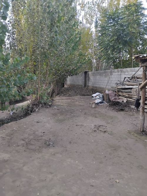 Ер сотилади     тезлик.билан
