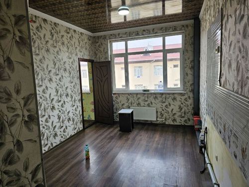3-xonali kvartira, 70 m²