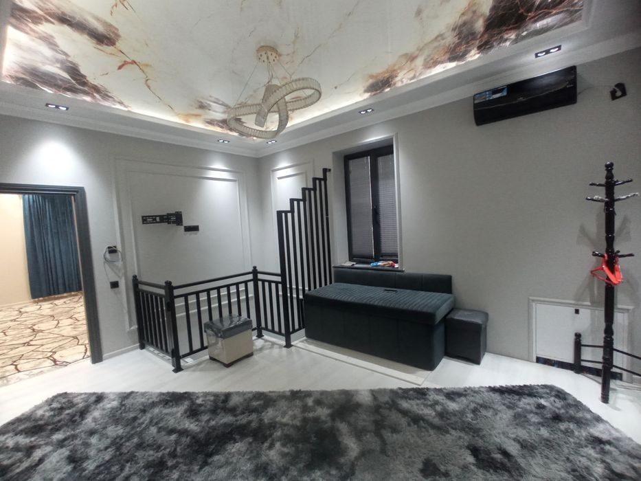 4-xonali kvartira, 175 m², Qo‘qon, sotuvga