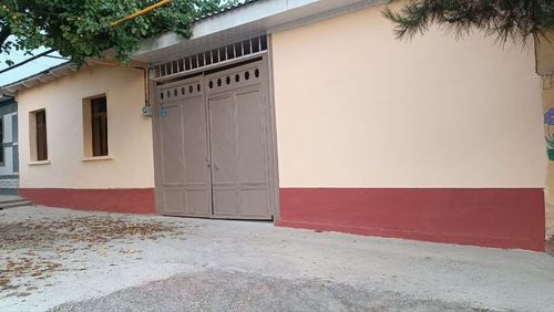 11-xonali kvartira, 6 m²